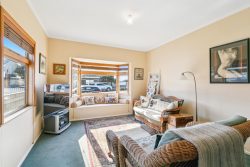93 Apu Crescent, Lyall Bay, Wellington, 6022, New Zealand