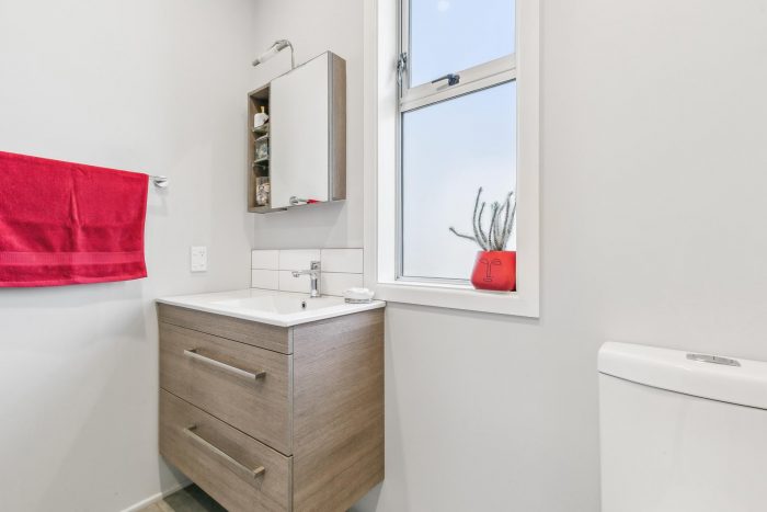 93 Apu Crescent, Lyall Bay, Wellington, 6022, New Zealand
