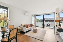 9 Erica Pabst Way, Island Bay, Wellington, 6023, New Zealand