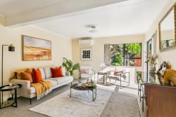 107 Main Road, Tawa, Wellington, 5028, New Zealand