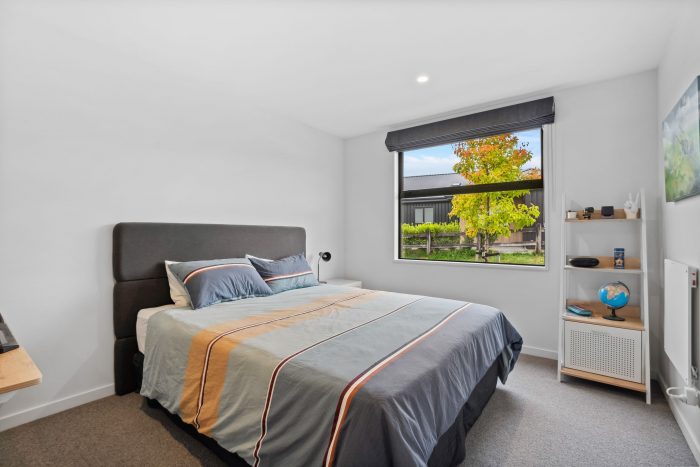 2 McNeil Crescent, Wanaka, Otago, 9305, New Zealand