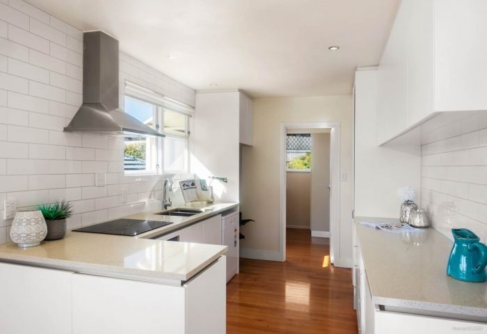 81 Oranga Avenue, Onehunga, Auckland, 1061, New Zealand