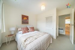 102 Pinehaven Road, Pinehaven, Upper Hutt, Wellington, 5019, New Zealand