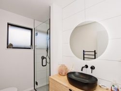 51 Price Street, Grasmere, Invercargill, Southland, 9810, New Zealand