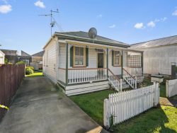 5 Queen Street, Paeroa, Hauraki, Waikato, 3600, New Zealand