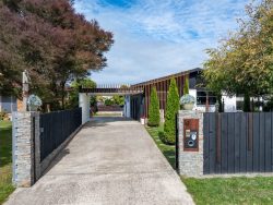 14 Ridgeway Place, Glenview, Hamilton, Waikato, 3206, New Zealand