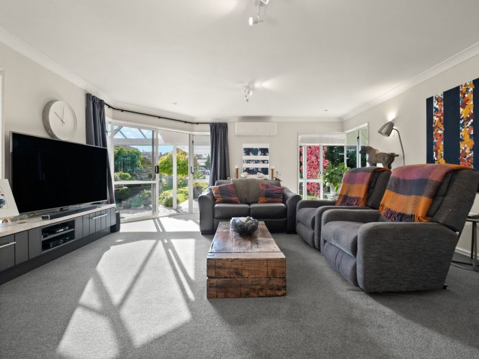 55 Thomas Street, Waikouaiti, Dunedin, Otago, 9510, New Zealand