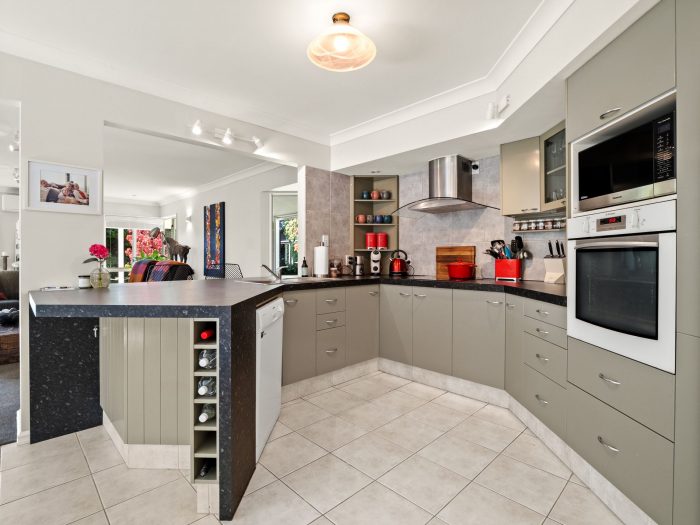 55 Thomas Street, Waikouaiti, Dunedin, Otago, 9510, New Zealand
