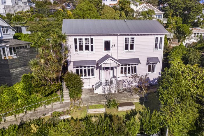 74 Glen Road, Kelburn, Wellington, 6012, New Zealand