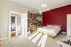 74 Glen Road, Kelburn, Wellington, 6012, New Zealand