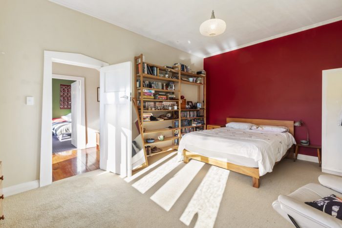 74 Glen Road, Kelburn, Wellington, 6012, New Zealand