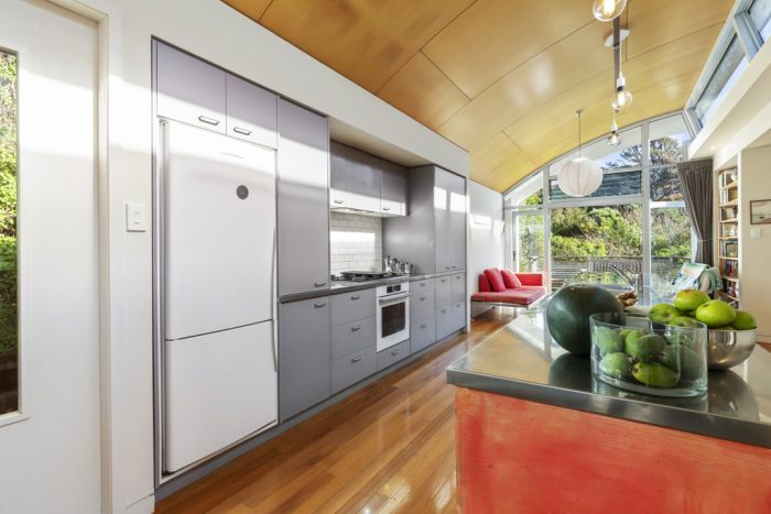 74 Glen Road, Kelburn, Wellington, 6012, New Zealand