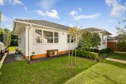 36 Totara Road, Te Atatu Peninsula, Waitakere City, Auckland, 0610, New Zealand