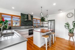 36 Totara Road, Te Atatu Peninsula, Waitakere City, Auckland, 0610, New Zealand