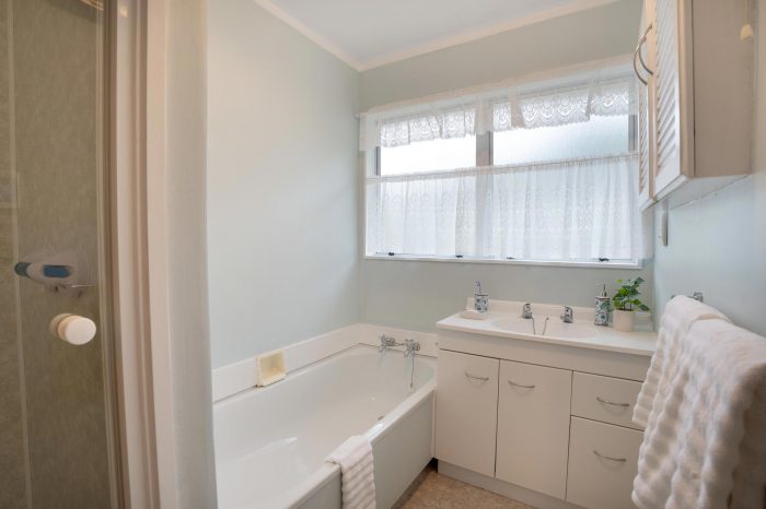 4 Tralee Place, Johnsonville, Wellington, 6037, New Zealand