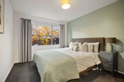 1/4 Valecrest Avenue, Parklands, Christchurch City, Canterbury, 8083, New Zealand