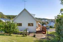 109 The Grove, Onemana, Thames-Coromandel, Waikato, 3691, New Zealand