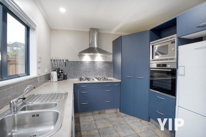 140 Woodman Drive, Tawa, Wellington, 5028, New Zealand
