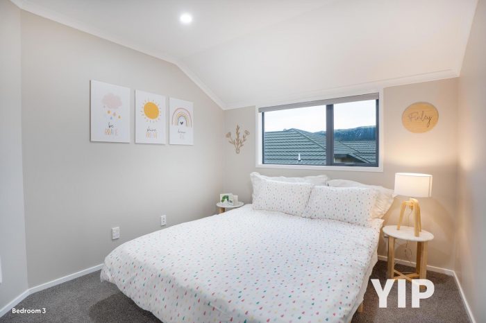 140 Woodman Drive, Tawa, Wellington, 5028, New Zealand