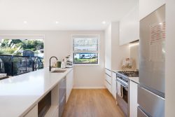 16A Wilfred Street, Tawa, Wellington, 5028, New Zealand