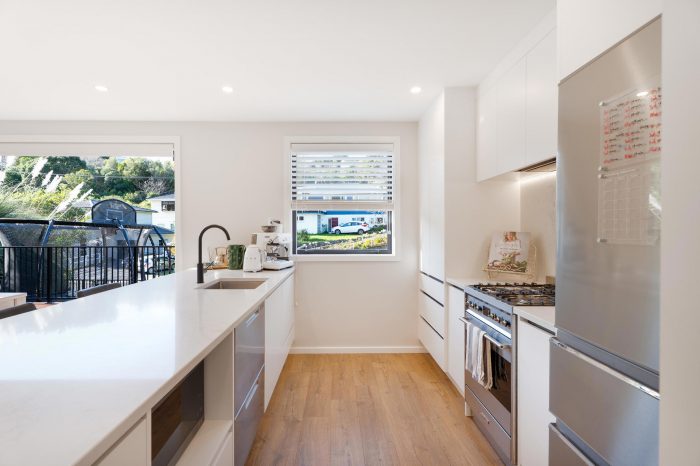 16A Wilfred Street, Tawa, Wellington, 5028, New Zealand
