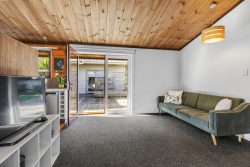 16 Apple Terrace, Ranui Heights, Porirua, Wellington, 5024, New Zealand