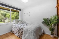 16 Apple Terrace, Ranui Heights, Porirua, Wellington, 5024, New Zealand