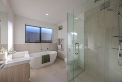 207 Aubrey Road, Wanaka, Otago, 9305, New Zealand