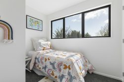 1B Bellville Drive, Clendon Park, Manukau City, Auckland, 2103, New Zealand