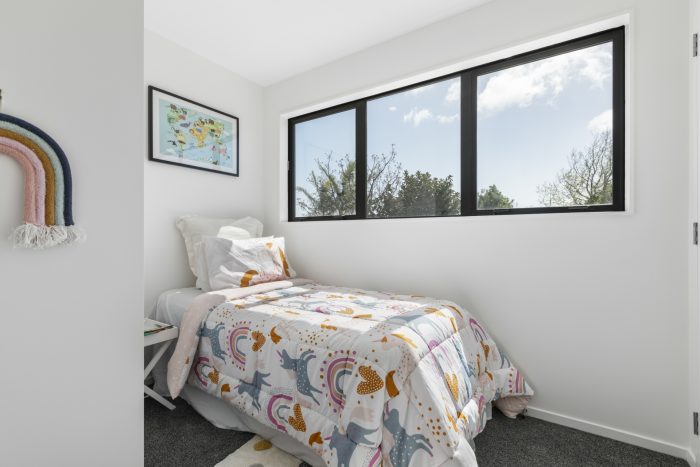 1B Bellville Drive, Clendon Park, Manukau City, Auckland, 2103, New Zealand