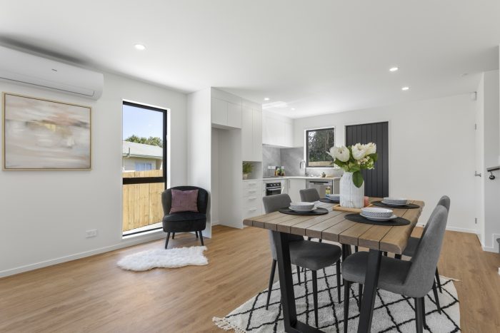1B Bellville Drive, Clendon Park, Manukau City, Auckland, 2103, New Zealand