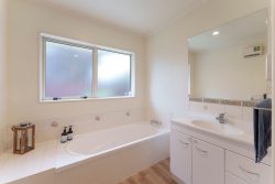 139 Chinnerys Road, Woodend, Waimakariri, Canterbury, 7610, New Zealand