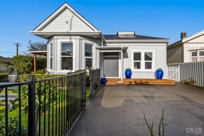 82 Knights Road, Lower Hutt, Wellington, 5010, New Zealand