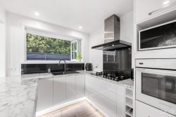 34 Sunshine Cresent, Kelson, Lower Hutt, Wellington, 5010, New Zealand