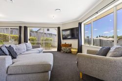 37 Discovery Drive, Flagstaff, Hamilton, Waikato, 3210, New Zealand