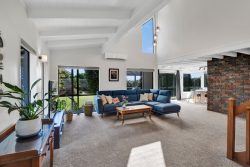 11A Ash Place, Whalers Gate, New Plymouth, Taranaki, 4310, New Zealand