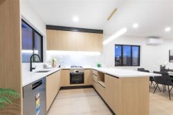 4 Greenbrier Street, Westgate, Waitakere City, Auckland, 0814, New Zealand