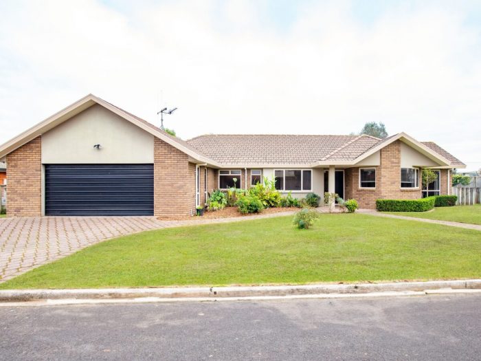 18 Halcione Close, Flagstaff, Hamilton, Waikato, 3210, New Zealand