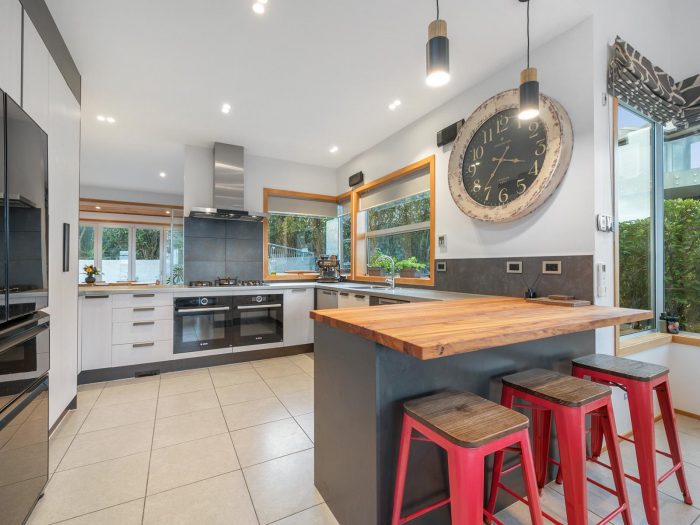 2 Arakan Way, Khandallah, Wellington, 6035, New Zealand