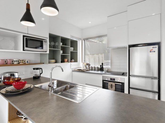 15/6 Oswald Crescent, Paparangi, Wellington, 6037, New Zealand
