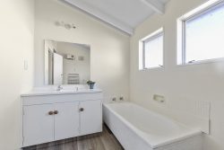 9 Keel Place, Whitby, Porirua, Wellington, 5024, New Zealand