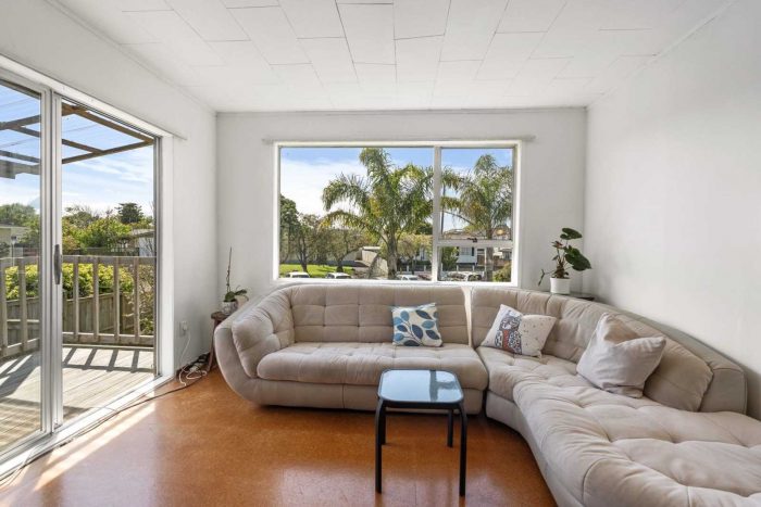 12 Kereru Place, Half Moon Bay, Auckland, 2012, New Zealand