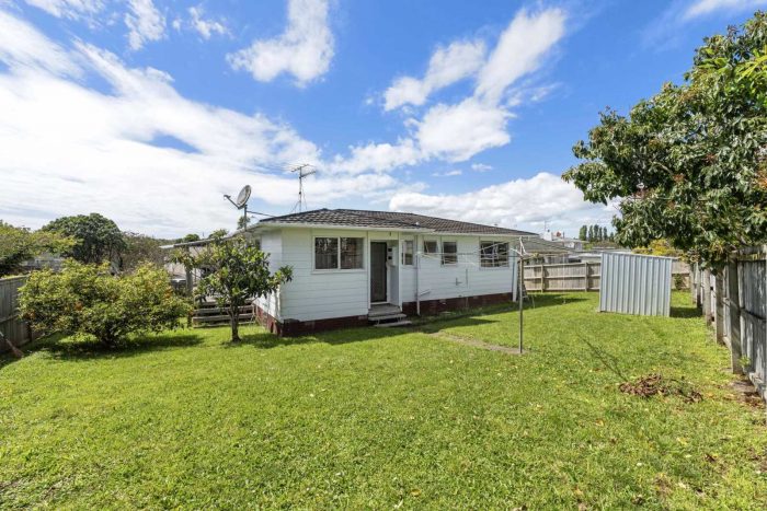 12 Kereru Place, Half Moon Bay, Auckland, 2012, New Zealand