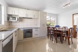 12 Kereru Place, Half Moon Bay, Auckland, 2012, New Zealand