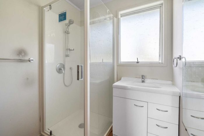 12 Kereru Place, Half Moon Bay, Auckland, 2012, New Zealand