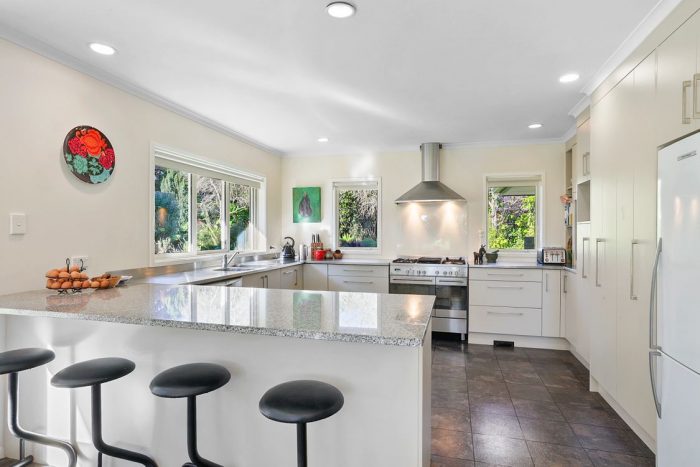 200 Cowling Road, Hurdon, New Plymouth, Taranaki, 4371, New Zealand