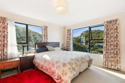 19C Cave Road, Houghton Bay, Wellington, 6023, New Zealand