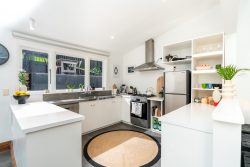 23 Patanga Crescent, Thorndon, Wellington, 6011, New Zealand