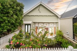 16 Stafford Street, Mount Victoria, Wellington, 6011, New Zealand