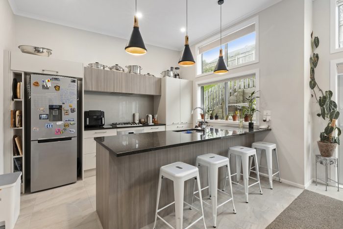 9 Madeira Close, Whitby, Porirua, Wellington, 5024, New Zealand